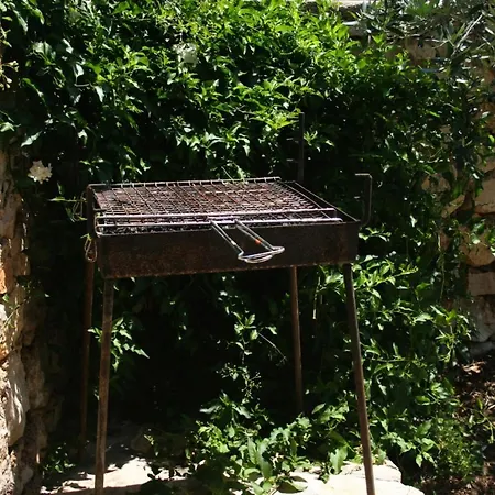 With A Parking Space - 5117 Μούρτερ