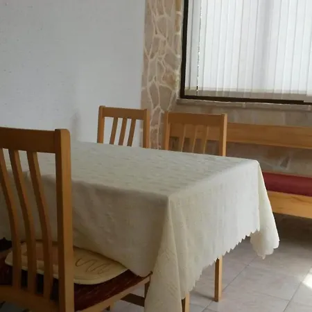 아파트 With Parking Space - 5117 *