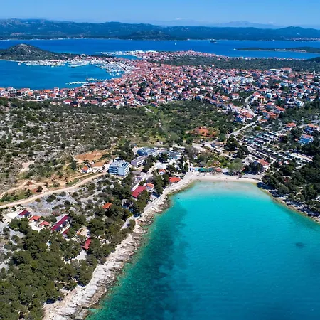 With Parking Space - 5117 Apartamento Murter