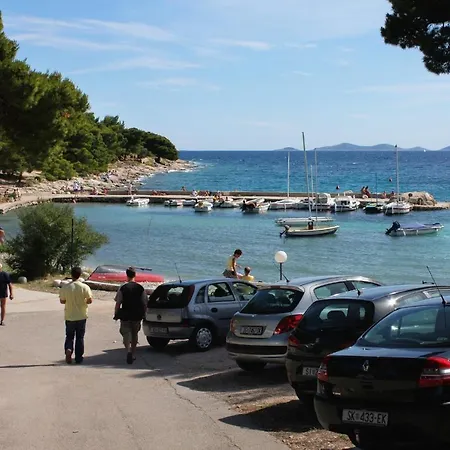 With Parking Space - 5117 Murter