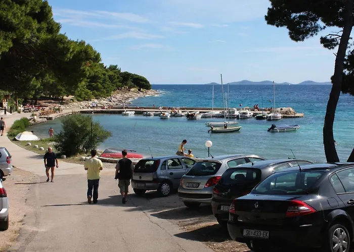 With Parking Space - 5117 Murter