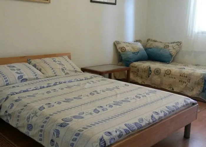 With Parking Space - 5117 Apartment *